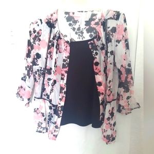 Covington Sheer Women Pink Black Bell Sleeve Lining Pleated Button Front Size M